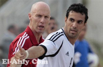 بالفيديو مهاجم الحدود يقترب من الاهلي.. مكي: حرس الحدود وافق على بيعي ولكن