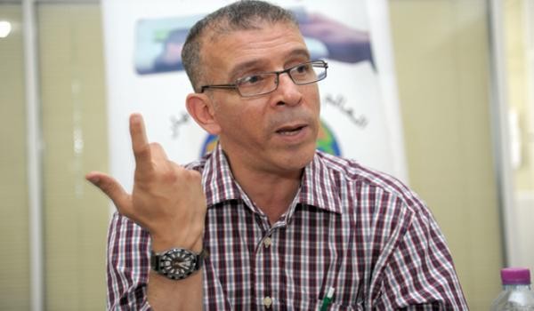 عزيزي حفيظ دراجي .. بالهنا والشفا عزيزي حفيظ دراجي .. بالهنا والشفا