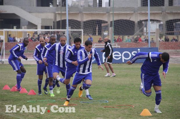 قائمة الزمالك امام الأهلى بدون ظهير ايسر