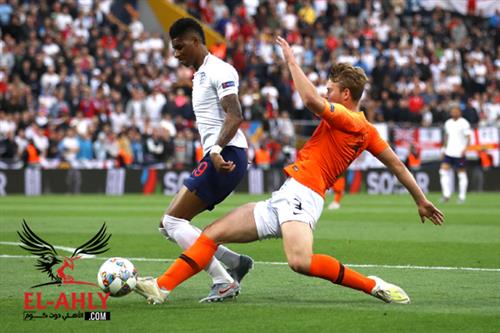 إنجلترا تتقدم بالهدف الأول أمام هولندا بعد خطأ فادح من دي ليخت