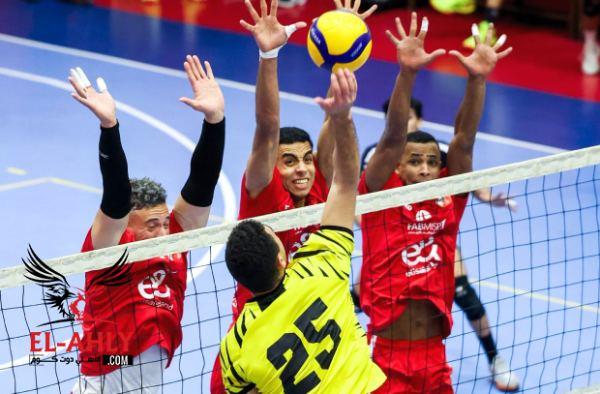 الأهلي يواصل التربع على الصدارة في دوري المرتبط للكرة الطائرة - الأهلي.كوم