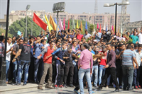 شاهد طلاب جامعة اسيوط تتظاهر فى حب الاهلى