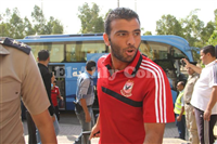 شاهد صور وصول الاهلى الى ملعب اسيوط 