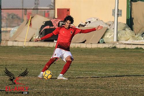 عربي بدر يتحدث عن مثله الأعلى ودور كارتيرون ولاسارتي وطموحه مع الأهلي