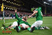 أيرلندا تنتزع تعادل قاتلا أمام سويسرا في مباراة مثيرة بتصفيات كأس الأمم الأوروبية