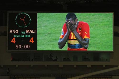كلاسيكيات .. ريمونتادا مالي تفجر أفريقيا وتقهر أنجولا أمام آلاف المشجعين