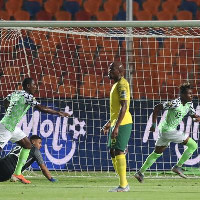 نيجيريا تنهي مغامرة جنوب إفريقيا وتتأهل لنصف نهائي كأس الأمم الإفريقية