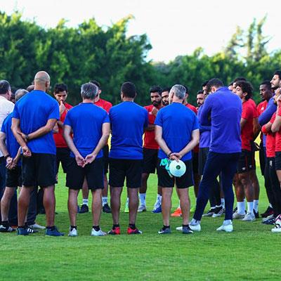 موعد مباراة الأهلي وسموحة بالدوري والقنوات الناقلة 