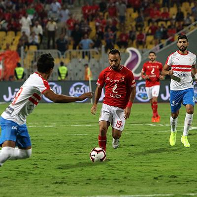 الأهلي يفرط في التقدم على الزمالك ويكتفي بالتعادل السلبي في الشوط الأول