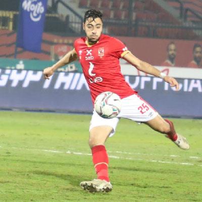 أكرم توفيق يدون اسمه في تاريخ الأهلي بهدفه الأول في مرمى الإتحاد