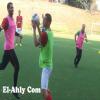 رسالة جنوب أفريقيا .. لاعبو الأهلى يذبحون أضحية وفتحي ومؤمن يقومان بالتوزيع